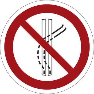 Verbotszeichen Schleppspur verlassen verboten